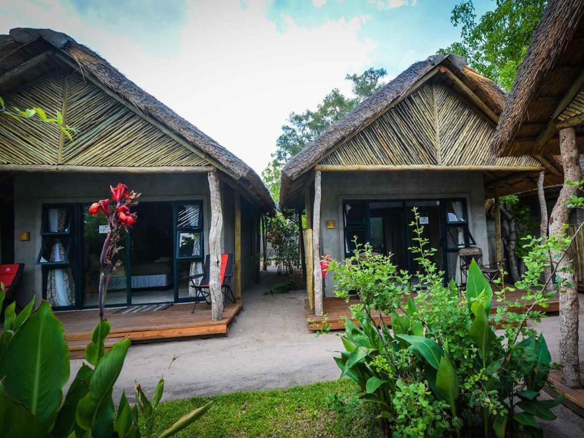 African Excursions Guest House Khwai Exterior foto